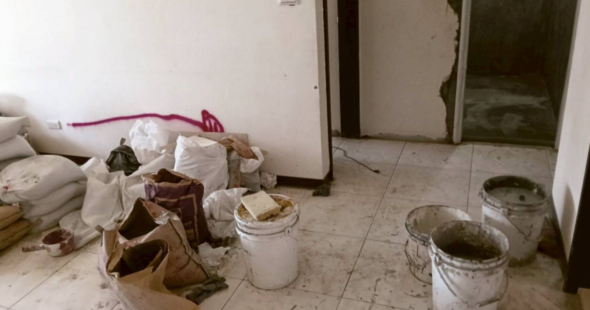 受害人控訴品榆設計公司收錢跑路，工程爛尾，總共受害超過30人。（圖／讀者提供）