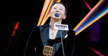 GD在MAMA壓軸演出。（圖／翻攝自Instagram，@mnet_mama）