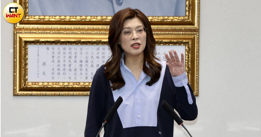 國民黨主席鄭麗文今日主持國民黨中常會。（圖／方萬民攝）
