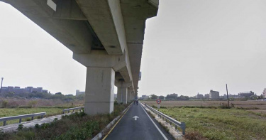 長榮女大生遭擄殺!「台鐵暗黑便道」長這樣 男學生控訴:連我也被摸下去