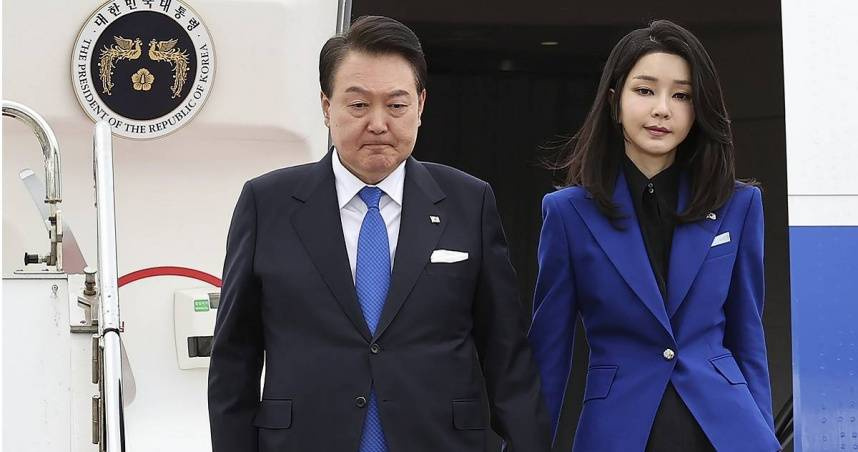 南韓總統尹錫悅、第一夫人金建希。（圖／達志／美聯社）