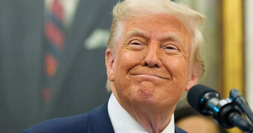 美國國土安全部指出，非法移民若選擇「自願遣返」，將能獲得交通援助及1000美元津貼。（圖／達志／美聯社）