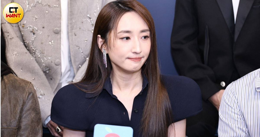 柯佳嬿在坤達閃兵案之後首度露面。（圖／蘇聖倫攝）