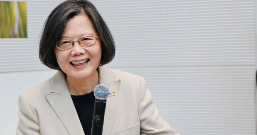 前總統蔡英文近來在社群平台Threads十分活躍。（圖／翻攝自臉書＠tsaiingwen)