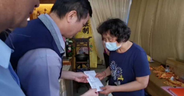 嘉義地檢主任檢座靈堂慰問承翰母 承諾:絕對上訴到底