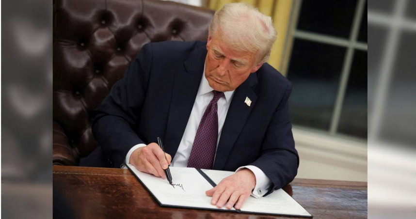 川普20日重返白宮立即簽署多項行政命令。（圖／路透社）