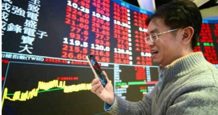 台股今日大漲207.27點，以22278.36點作收。（圖／報系資料照）