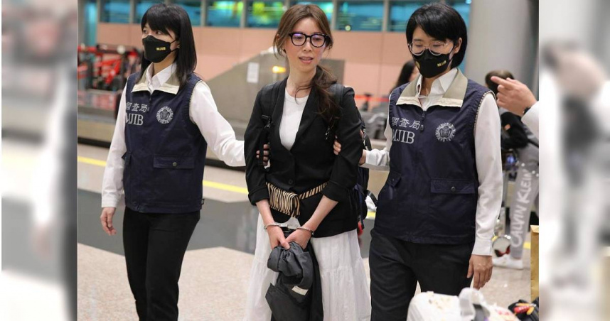 網紅貴婦奈奈在海外逃亡長達7年後，今（1日）凌晨飛抵台灣投案。（圖／中國時報陳麒全攝）