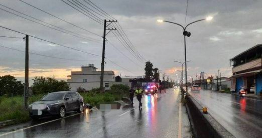 屏東社工雨天返家慘遭客運輾頭。（圖／翻攝畫面）