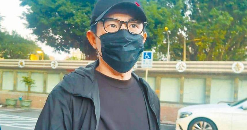 郭哲敏在法庭上看A片。（圖／報系資料照）