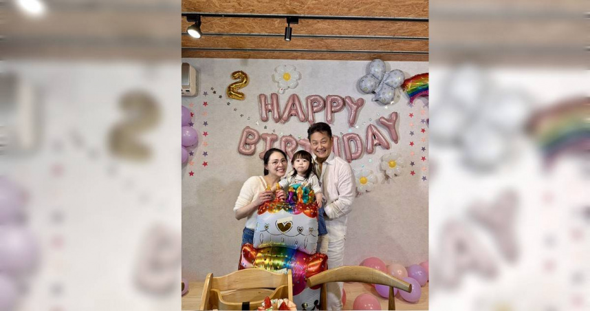 徐乃麟幫熊熊2歲女兒剔牙　親做蛋糕竟大翻車