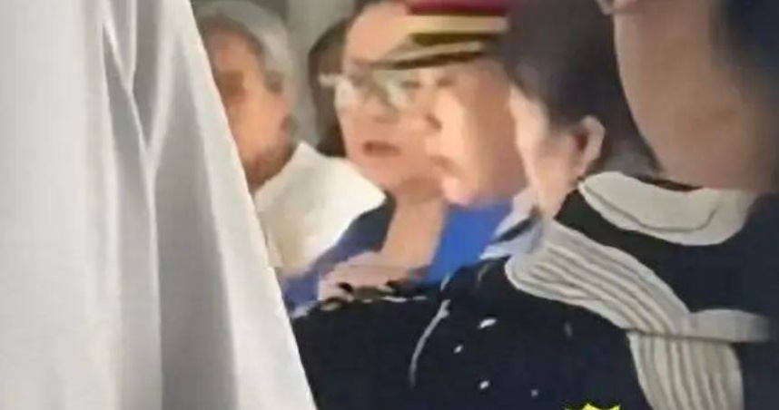 中國大陸遼寧省近日發生一起火車換座爭議。（圖／翻攝自微博）