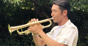 李李仁躲衣櫃吹小喇叭 嘴唇皰疹長一輪