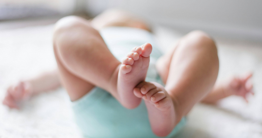 大陸一名孕婦懷胎25周就生下僅750克的「超早產兒」。（示意圖／翻攝自unsplash）