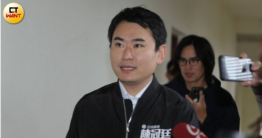 立委陳冠廷說，「留得住、願意留」的政策方向，將有效解決國軍人才流失問題。（圖／周志龍攝）