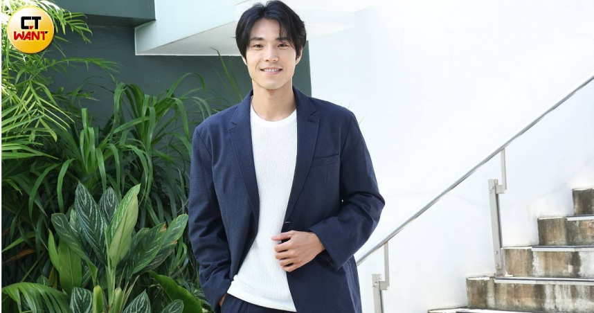 唐振剛青少年遇上家庭變故，離家出走，一度沒有地方住，靠好友幫助而走過來。（圖／焦正德攝）