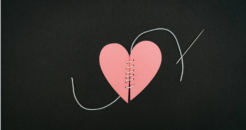 命理師提醒，4個星座的民眾未來30天遭逢戀愛危機，需多留意。（示意圖／Unsplash）