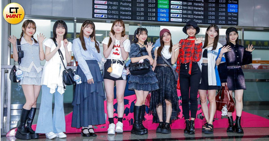 早安少女組。25‘抵台。（圖／趙文彬攝）