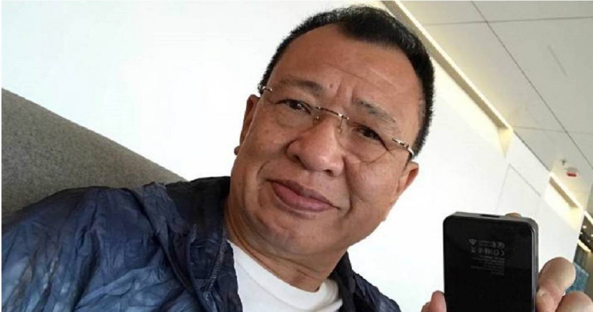 許紹雄病危傳聞引起演藝圈震動，港媒拍到多位圈內好友現身醫院探視。（圖／翻攝自微博，許紹雄）