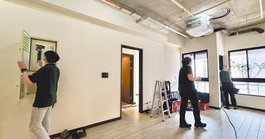 業者指出驗屋業剛興起，素質不一，有些驗屋公司為了招攬屋主，甚至刻意渲染。（圖／翻攝畫面）