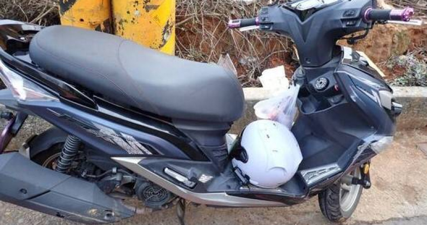 野鹿變「飛彈」突襲！台中騎士慘遭水鹿撞翻　驚魂瞬間如電影場面