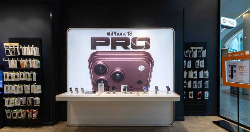 部分美國版iPhone 18 Pro Max爆出行動網路異常，受影響手機可能直接顯示「SOS」。（示意圖／達志／美聯社，下同）