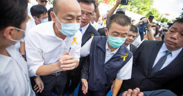 許崑源告別式 韓國瑜上台致詞肯定許霸氣護市民福祉
