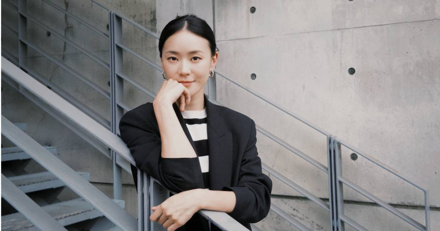 鍾瑶受邀擔任台北實踐大學服裝設計學系「2025在校生動態展演初賽」評審。（圖／星星相藝）