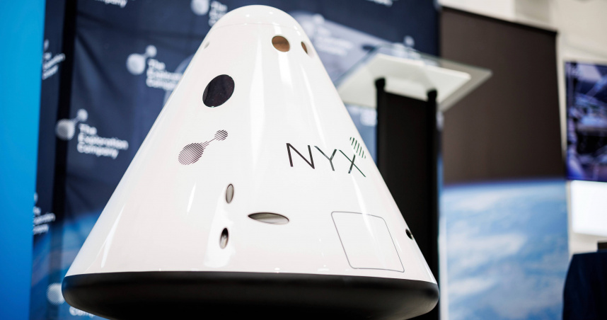 由SpaceX火箭發射的Nyx膠囊原計畫搭載166份骨灰返回地球，卻最終墜入太平洋。（圖／達志／美聯社）