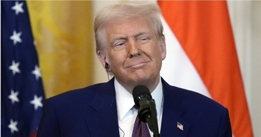 川普透過「真實社群」平台強調，8月1日關稅措施將如期實施，不會再延後。（圖／達志／美聯社，下同）