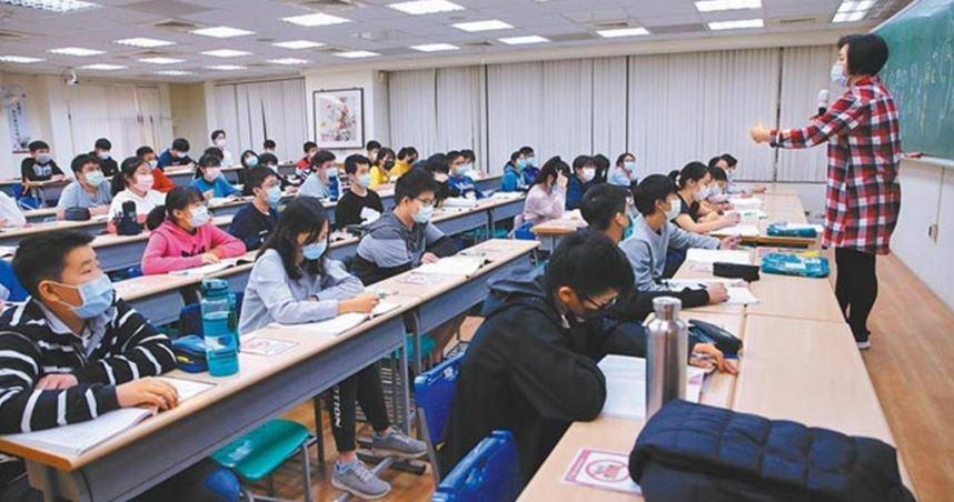 創羽國際動漫教育6月23日突對外公告，北市教育局及商業處分別啟動補習班履保機制、行政調查程序，並裁處3萬元罰鍰。（圖／本報資料照片）