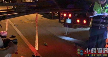 機車高速撞聯結車 騎士鋼筋插腦慘死