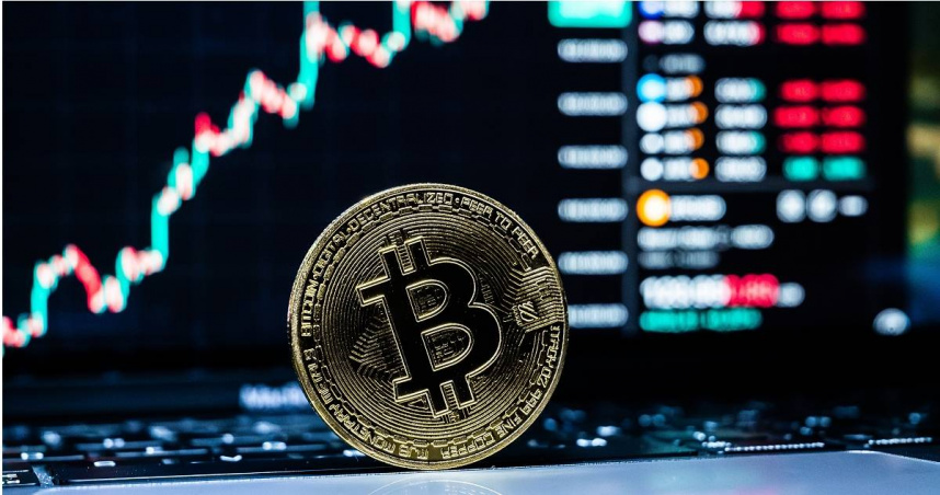 美國與中國的人工智慧（AI）競爭，如今正延伸到加密貨幣領域！（圖／達志／美聯社）