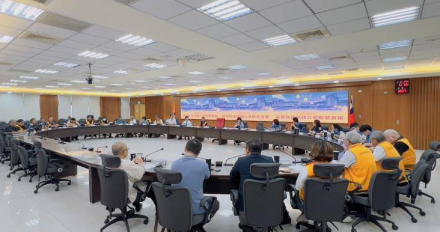 建築師公會與地方建管單位業務息息相關，通常也會高度採納公會專業意見，而協助審查、鑑定及出席開會也都能領取車馬費。（示意圖／苗栗縣政府提供）