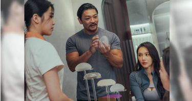 夢多劇中要求另一半整成自己想要的樣子。（圖／六魚文創）