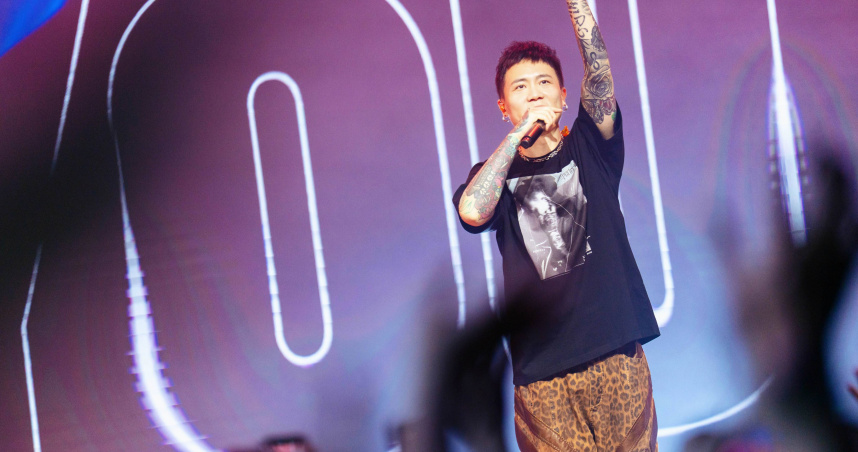 蕭秉治在各地展開巡演。（圖／相信音樂提供）