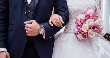 聘金沒著落…準新郎婚禮前2天上吊亡 未婚妻見「僵屍掛廚房擺盪」秒崩潰