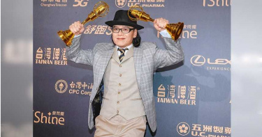 流氓阿德奪廣播金鐘 笑言再拚金馬集三金