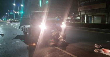 送報生搶快逆向撞送菜貨車 送醫急救回天乏術