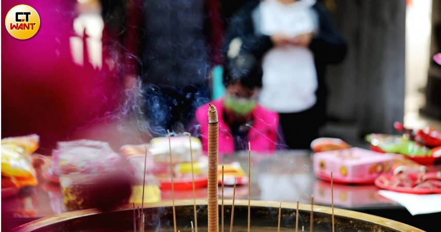 大甲鎮瀾宮2025乙巳年繞境將於4月4日深夜起駕。（示意圖／周志隆攝）