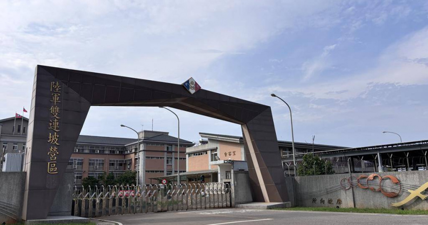 桃園市平鎮區雙連坡營區最近打靶訓練頻頻，槍聲頻傳，周邊居民幾乎照三餐伴隨槍聲，民眾憂心「是不是要打仗了」。（圖／中國時報記者廖姮玥攝)