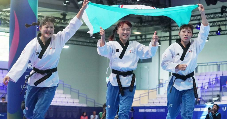 中華隊拿下跆拳道品勢女團金牌。（圖／大專體總提供）