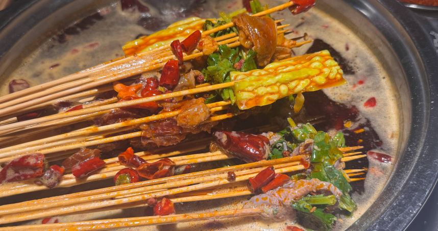 串串香。（圖／翻攝自微博）