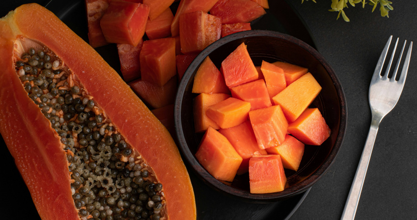 營養師指出，木瓜富含多種營養，但並非人人都適合食用。（示意圖／翻攝自unsplash）