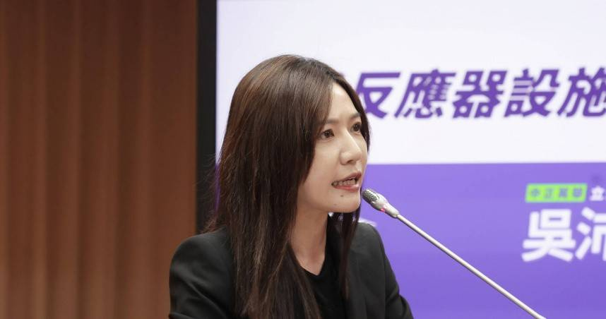 民進黨立委吳沛憶與婦女團體召開記者會，呼籲將事後避孕藥改列指示用藥，提升女性取得藥物的便利性，保障生殖自主權。（圖／翻攝自吳沛憶臉書）