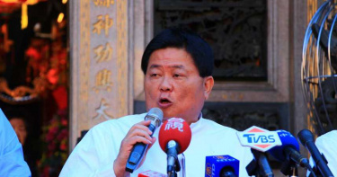 顏清標驚傳肝腫瘤!二兒子捐肝救父 高雄長庚證實:活體換肝手術中