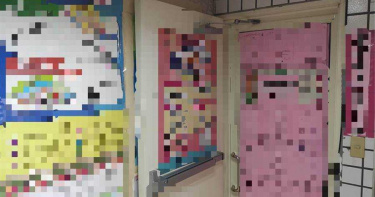 蔥油餅放桌上!安親班主任竟罰國小生「跪著爬出教室」