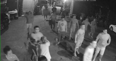 酒後想起國中遭霸凌 男子帶12人討公道圓鍬打傷學長