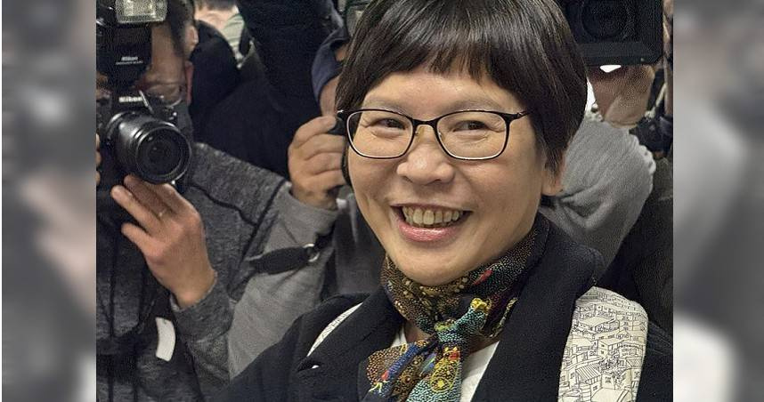 民眾黨主席選舉將於本月15日登場，今於黨部舉行首場政見發表會。民眾黨前立委蔡壁如表明，她所拋出的「大和解2.0」並非是無條件讓步，有兩個明確條件。（圖／中國時報記者李奇叡攝）