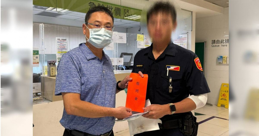 新北保大3員警在抓捕逃逸移工時，遭辣椒水波及受傷，所幸救治後已無大礙，大隊長楊立強則前往醫院慰問探視。（圖／翻攝畫面）